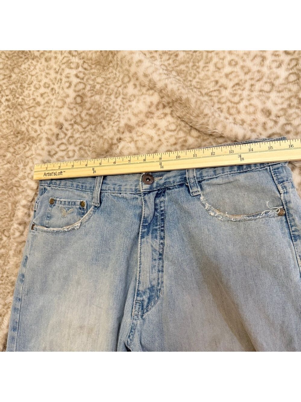 Vintage Avirex Baggy Wide Leg Skater Jeans Light Wash Distressed Y2K Size 32x28 - Picture 4 of 6